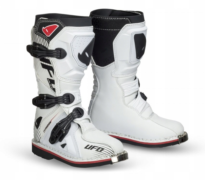 UFO BOOTS KID TYPHOON WHITE UK 2
